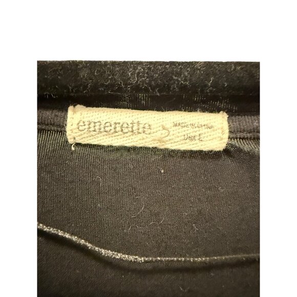 Emerette Black Short-Sleeve Top W/ Lace-Up Arm Detail - Picture 4 of 6